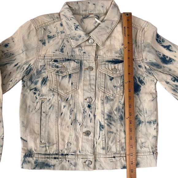 NWT Free People Rumors Bleach Tie Dye Denim Jean Jacket | Jones Tie Dye Blue | S - Picture 6 of 8